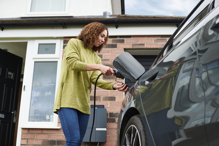 Cost-Effective Advantages of Home EV Charging Stations